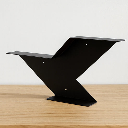 Modern arrow design metal wall shelf in matte black by MettiQ